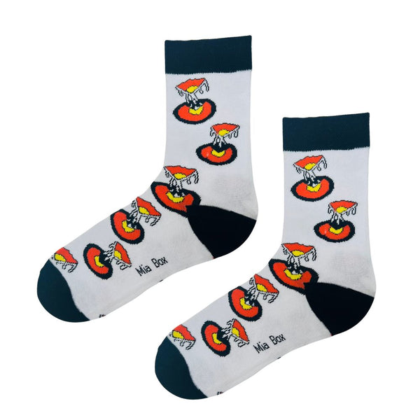 Kanafa Dessert Socks! Inspired by the iconic Middle Eastern pastry, these socks are bursting with golden-orange color and kanafa slice patterns that pay tribute to tradition and taste.