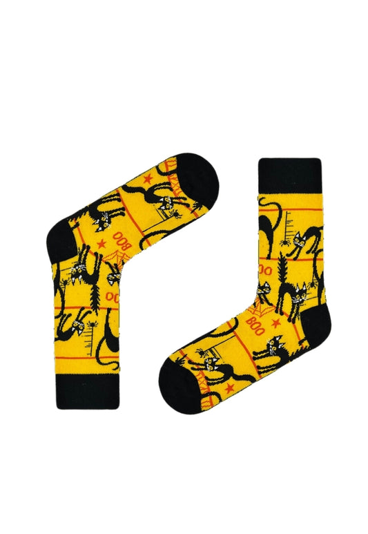 Scared Black Cat Patterned Socks